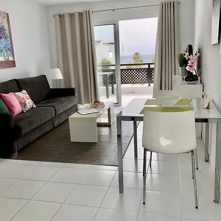 Lejlighed Los Arcos Apartment. Sea View *