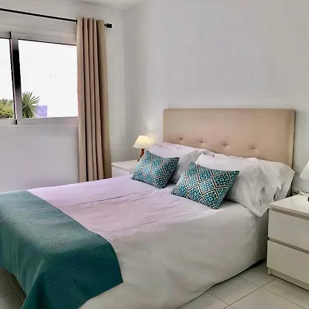 Los Arcos Apartment. Sea View *