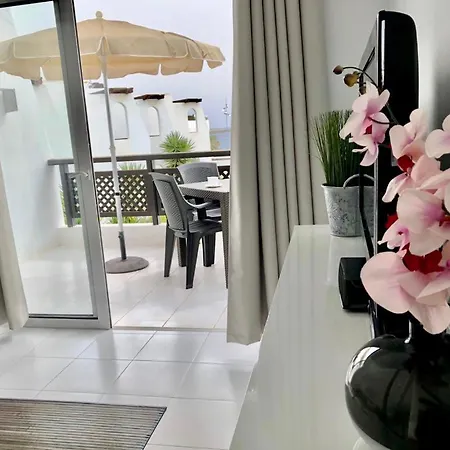 Los Arcos Apartment. Sea View Tias